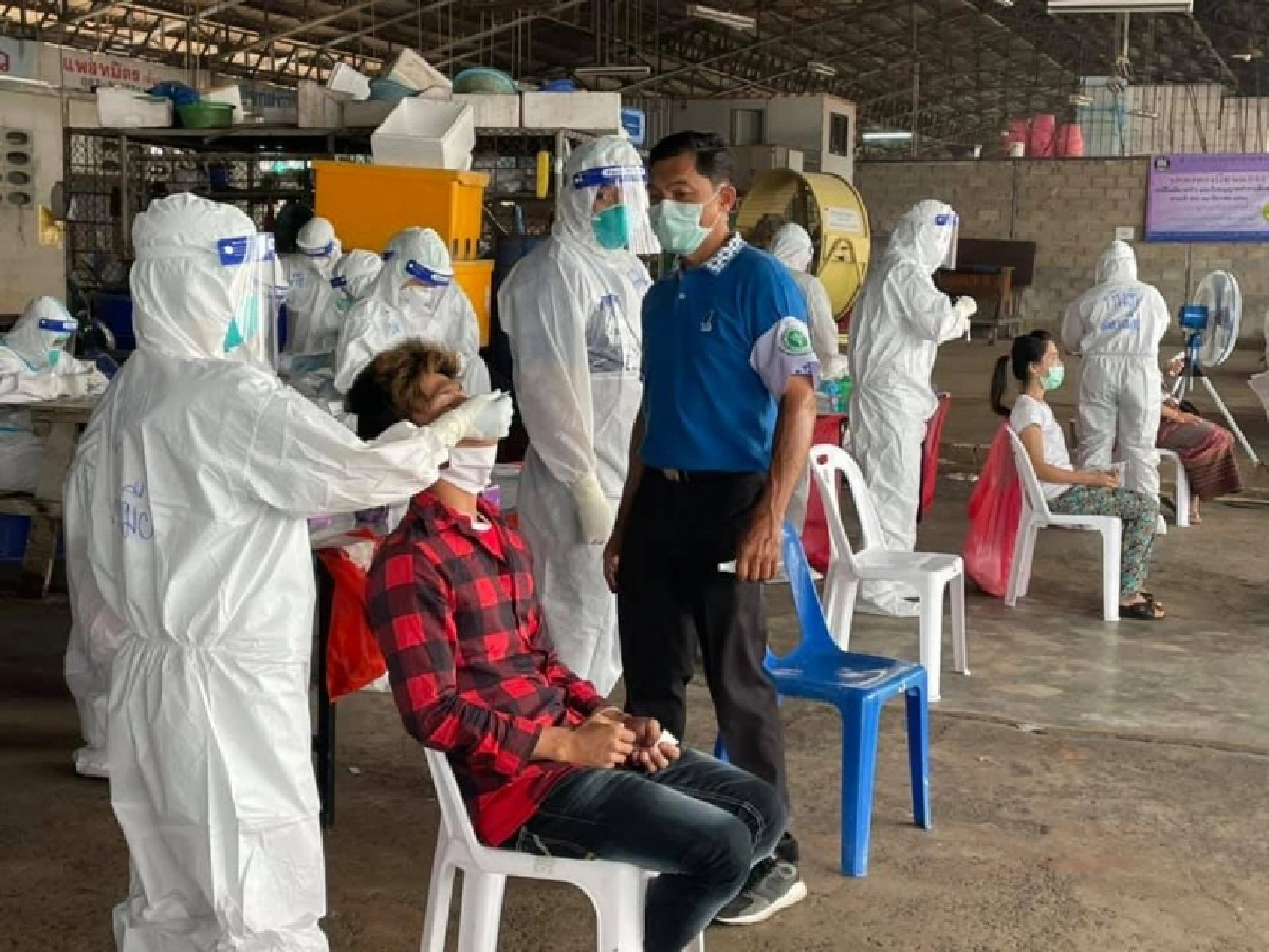  สธ.ผนึกเครือข่ายฯ ปูพรมตรวจเชิงรุกหาผู้ติดเชื้อโควิด-19ในสมุทรสาครตั้งเป้า 1 แสนตัวอย่างต่อสัปดาห์