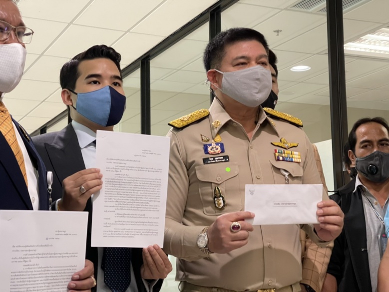 "สิระ" เล่นไม่เลิก ย้ำจะป่วนทั้ง4 วันหากไม่แก้ญัตติซักฟอกโยงสถาบัน