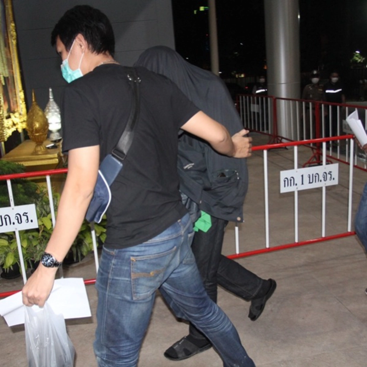 จับเพิ่มอีก 1 ราย แก๊งระเบิดปิงปองป่วนตร.คุมม็อบจามจุรีสแควร์