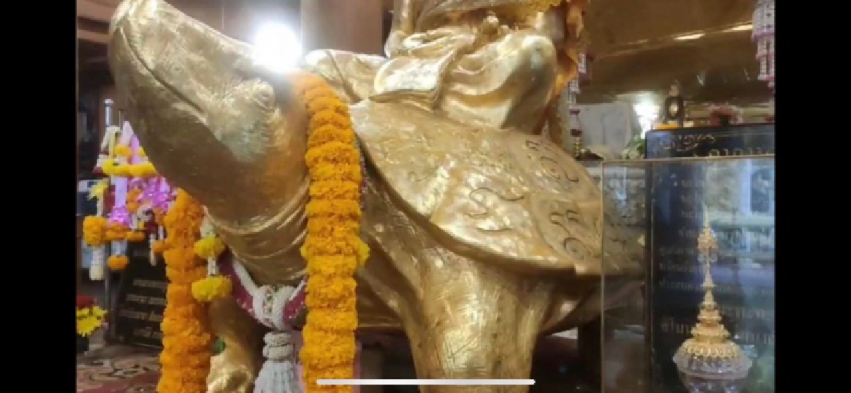 ส่องชัดๆ "เหรียญหลวงปู่หลิว" ช่วยรอดตายจากรถจมน้ำ พุทธคุณเด่นค้าขาย-แคล้วคลาด