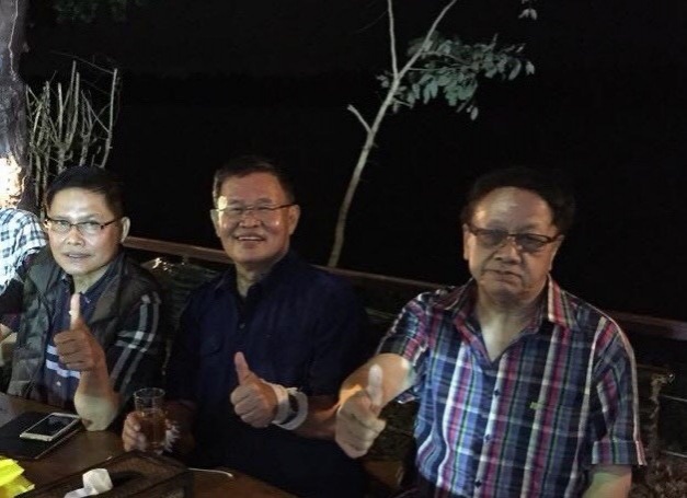 เบื่อสะตอ "วิฑูรย์" บ่สนไผ ขอไปตายบุรีรัมย์