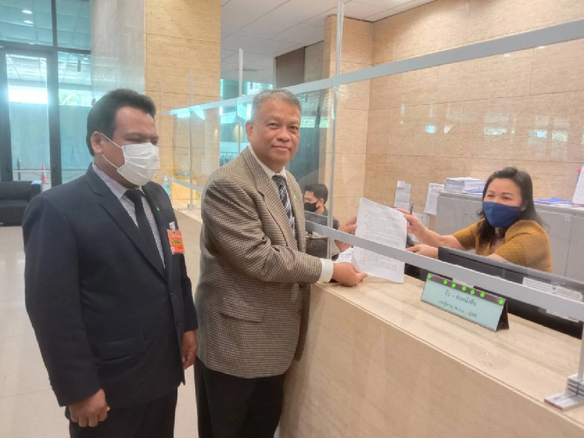 "วัชระ"ตะลึง สัญญาเอกชนก่อสร้างรัฐสภา 900 วัน ขยายให้ 1,864 วัน ยังไม่เสร็จ