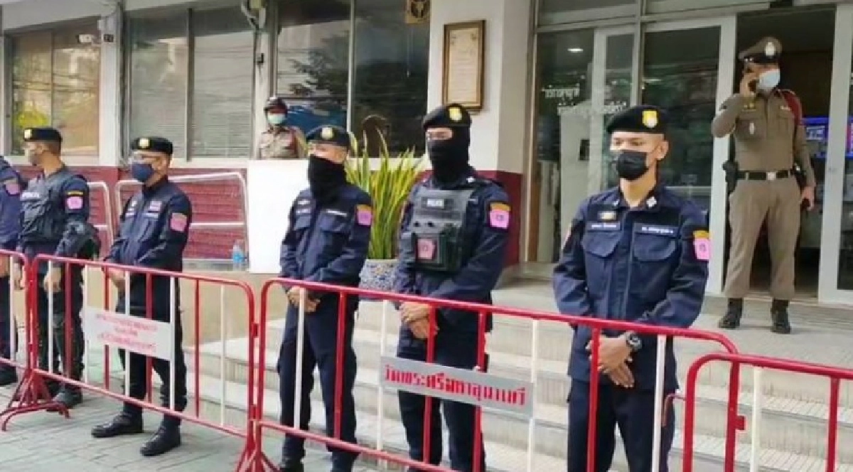 ฝากขัง "แก๊งวีโว่" ศาลอาญากรุงเทพใต้