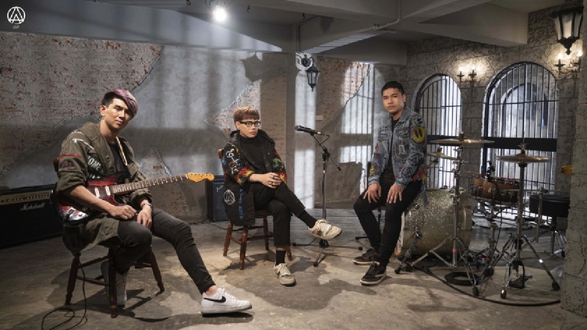 "ActArt" ตอกย้ำคนที่เจ็บซ้ำๆ ผ่านเพลง "ทำไมทำไม" อคูสติกเวอร์ชั่น