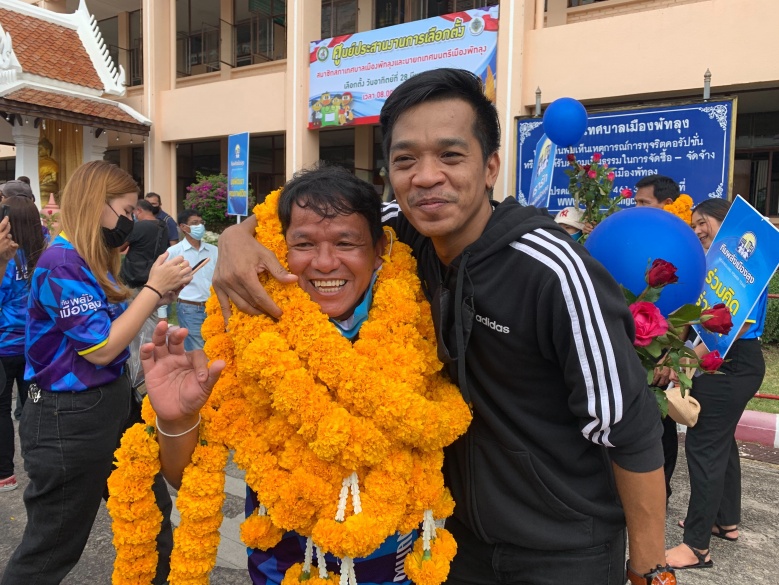 บรรยากาศการรับสมัครสมาชิกสภาเทศบาลจังหวัดพัทลุงคึกคัก