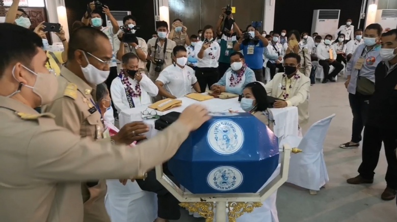 รับสมัครเลือกตั้งเทศบาลตรัง 24 แห่งคึกคัก-สมัครนายกเทศมนตรีนครตรัง 6 คน