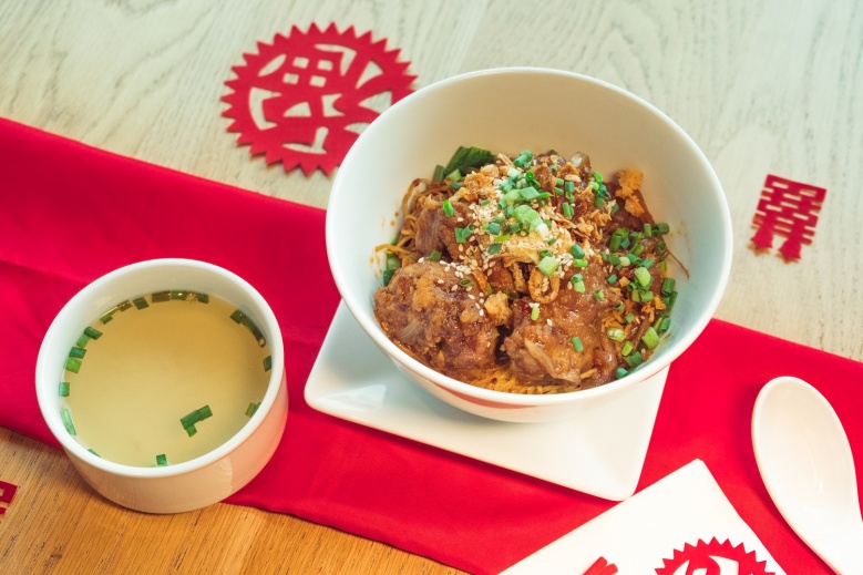 กินแล้วเฮง รวมอาหารจีนมงคลรับตรุษจีน ที่ อีทไทย (Eathai) และ ลิฟวิ่ง เฮ้าส์ (Living House)