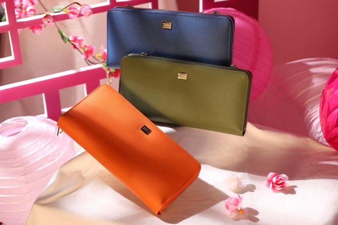 SHU จัดคอลเลคชั่นใหม่ "สีกระเป๋ามงคล" สุดเฮง เลือกสีตามวันเกิด ใช้ก่อนรวยก่อน