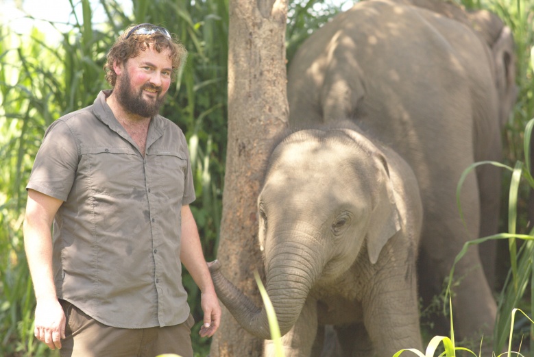 The Elephant Hospital สารคดีที่จะทำให้คุณเข้าใจ "คนรักช้าง" มากยิ่งขึ้น