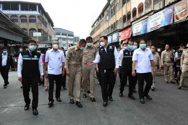"อนุทิน" ลงพื้นที่ตลาด จ.ปทุมธานี ติดตามการควบคุมโควิด 19