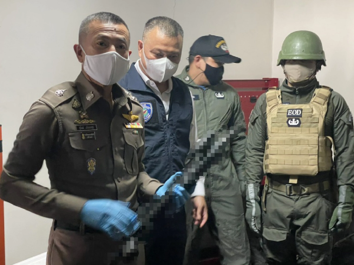 สอท.บุกคลังแสงกลางคอนโดฯบางแก้ว 'รับค้า-ปรับแต่ง' ส่งลูกค้าออนไลน์ 