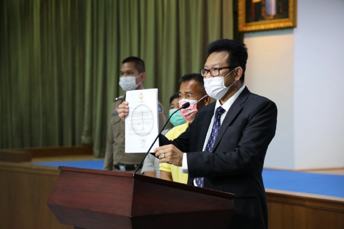 สุดแสบ 2 พ่อลูกกุเรื่องคืนทรัพย์ ตุ๋นอดีตตำรวจ สูญเงินกว่า 6 ล้าน
