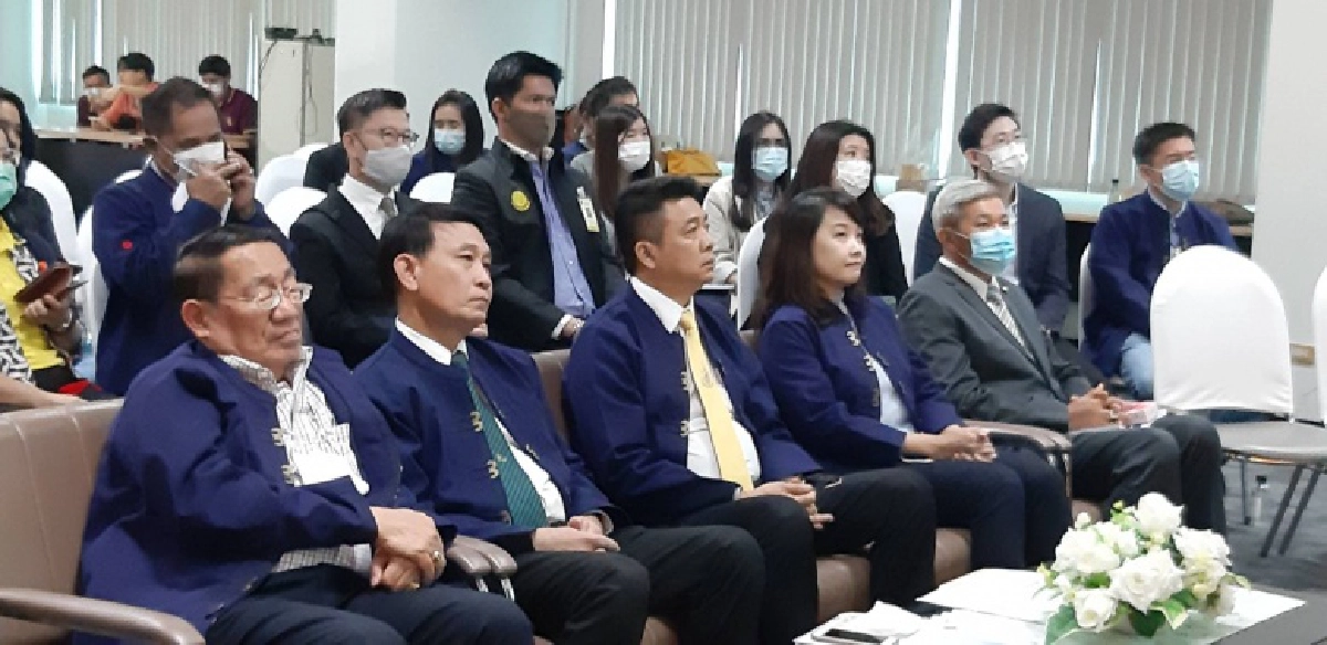 "มูลนิธิคลังสมองสหกรณ์ไทย"ผนึก"ไบเออร์" ถ่ายทอดชุดองค์ความรู้ความปลอดภัยสู่ชาวนาอย่างยั่งยืน 