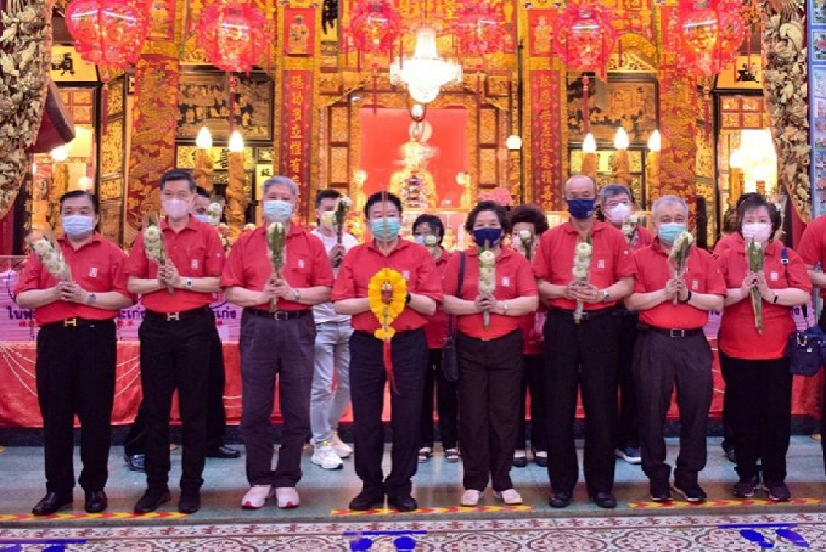 มูลนิธิป่อเต็กตึ๊ง จัดพิธีเวียนธูปศักดิ์สิทธิ์เนื่องในเทศกาลตรุษจีน