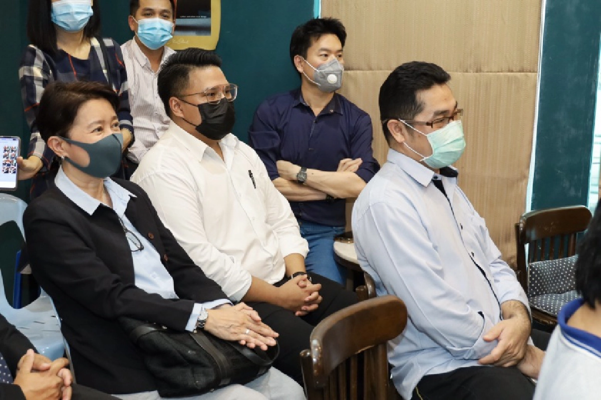 ทีม ศก.ทันสมัย ปชป. จับมือกูรูโซเชียลถกประเด็น "คลับเฮาส์" แอปใหม่ยอดฮิต ชี้อาจเกิดภาวะโฟโม 