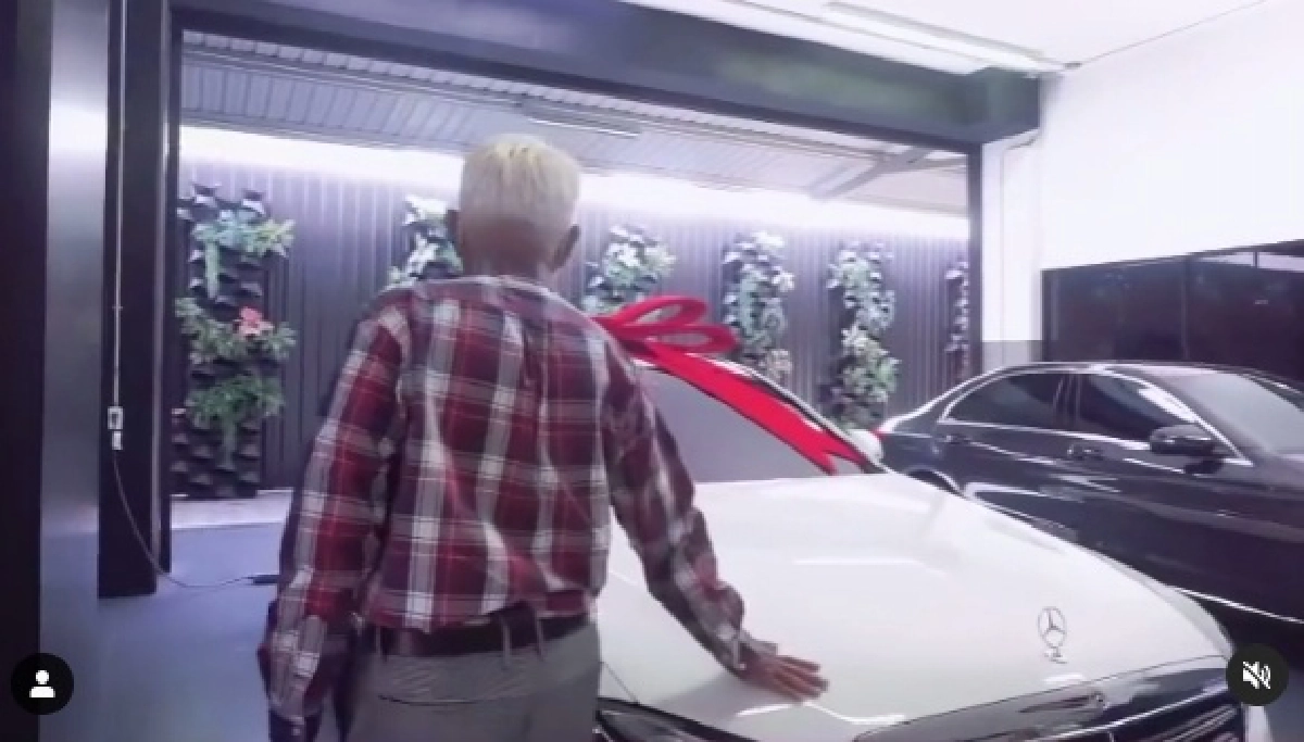 "โบว์ แวนด้า" โผกอดพ่อในรอบ 10 ปี วันนี้โบว์สานฝันให้พ่อสำเร็จแล้ว