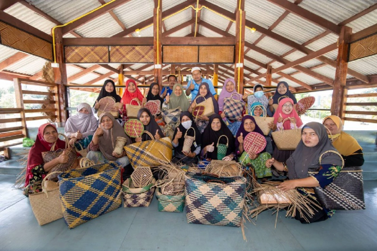 ปิดทองหลังพระฯ โชว์ผลงานปี 2563มีส่วนร่วมบรรเทาวิกฤติของประเทศ