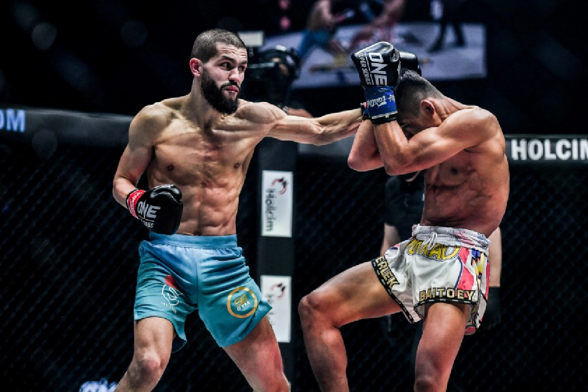  "รถถังฯ"กู้หน้านักสู้ไทยคว้าชัยวัน แชมเปียนชิพ ONE : FISTS OF FURY