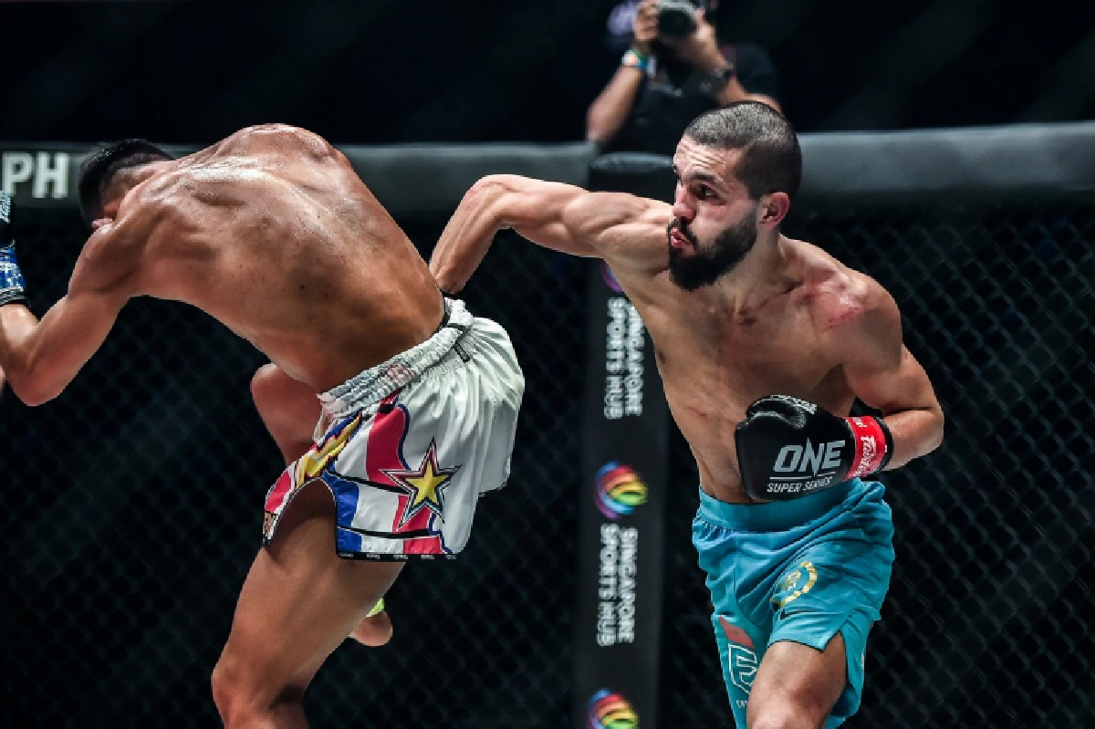  "รถถังฯ"กู้หน้านักสู้ไทยคว้าชัยวัน แชมเปียนชิพ ONE : FISTS OF FURY