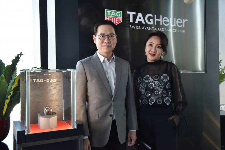 บอสหญิงแปซิฟิกา นำทีม 2 แบรนด์ยักษ์ใหญ่ระดับโลก TAG Heuer ร่วมกับ Porsche สร้างประวัติศาสตร์ครั้งใหม่ รังสรรค์นาฬิกาหรู