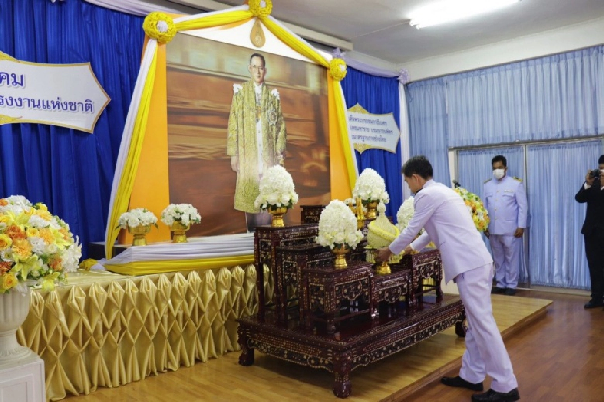 นครปฐม สถาบันพัฒนาฝีมือแรงงาน 16 นครปฐม จัดพิธีเทิดพระเกียรติ "พระบิดาแห่งมาตรฐานการช่างไทย"