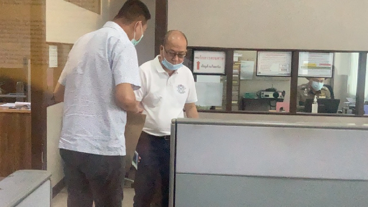 "อัจฉริยะ" แจ้งเอาผิดรพ.เอกชน โกงเงิน 400 ค่าอาหาร 'พริตตี้วาวา'