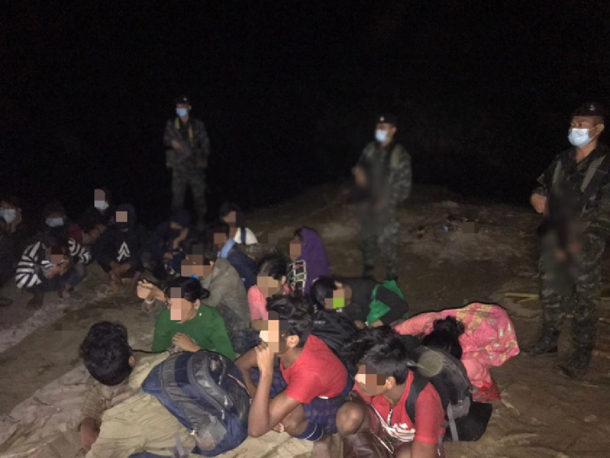 ทหารฉก.ลาดหญ้า จับแรงงานต่างด้าวโรฮิงญา 33คน