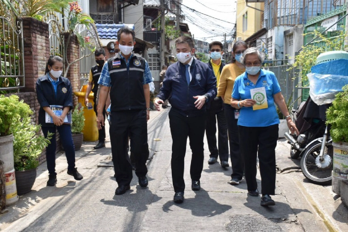 "สามารถ" ลุยชุมชนดินแดงชูสังคมเข้มแข็งปลอดยาเสพติด