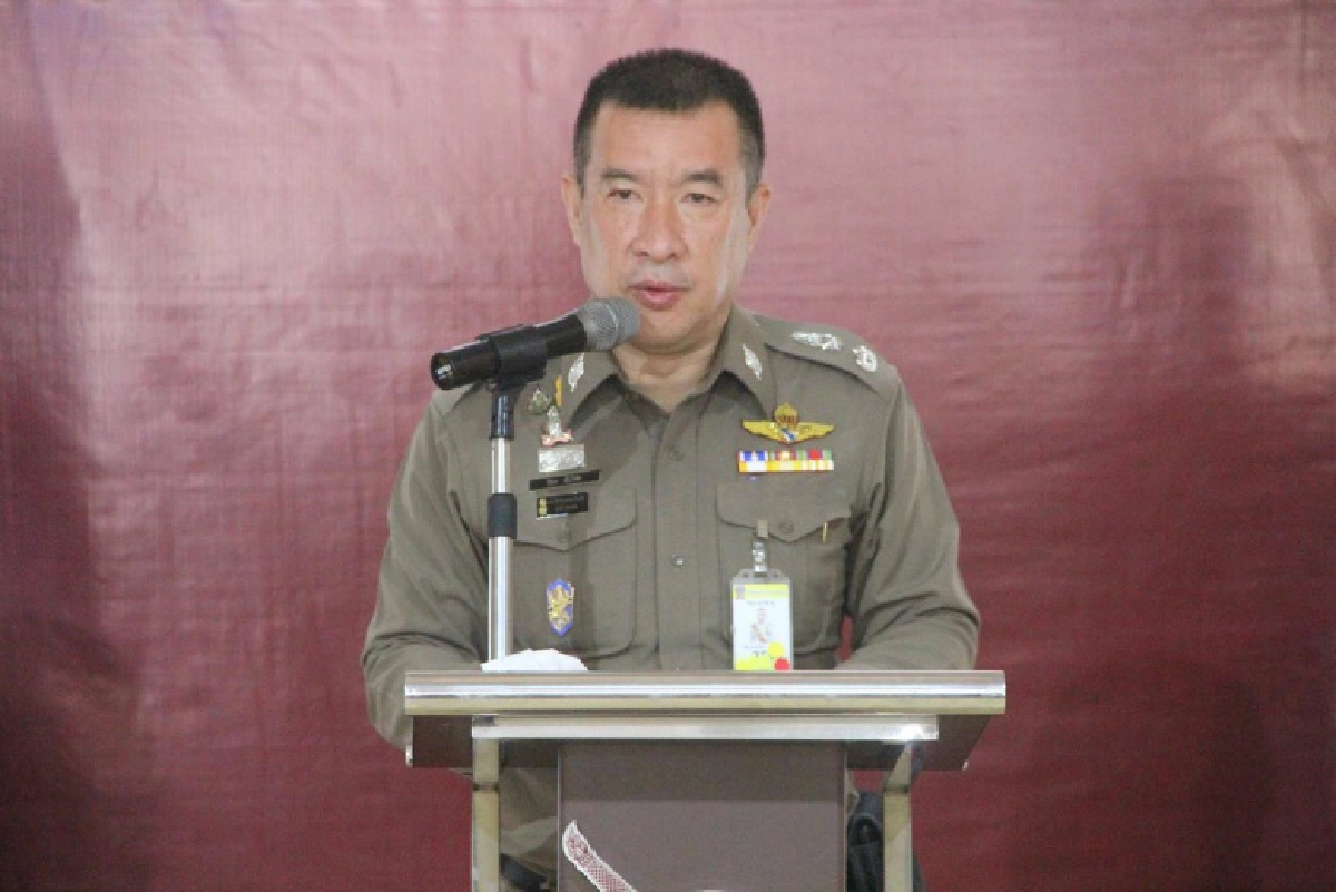 ตำรวจเตรียม "หมายจับม็อบ" มือยิงถล่ม รถ ตชด.