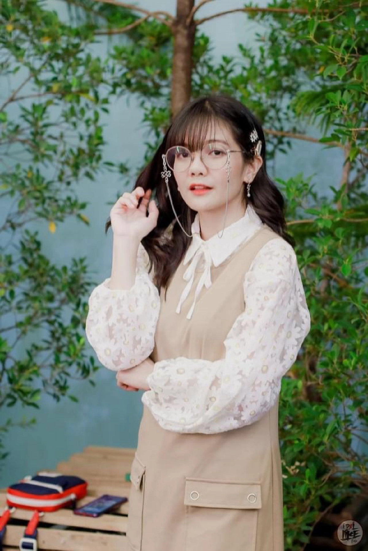 "นัชชี่ นัทธ์ชนัน" สาวแว่นวงจิกะไอดอล แจ้งความ ปอท.หลังโดนนำข้อมูลส่วนตัวไปเขียนบิดเบือนให้เสียหาย