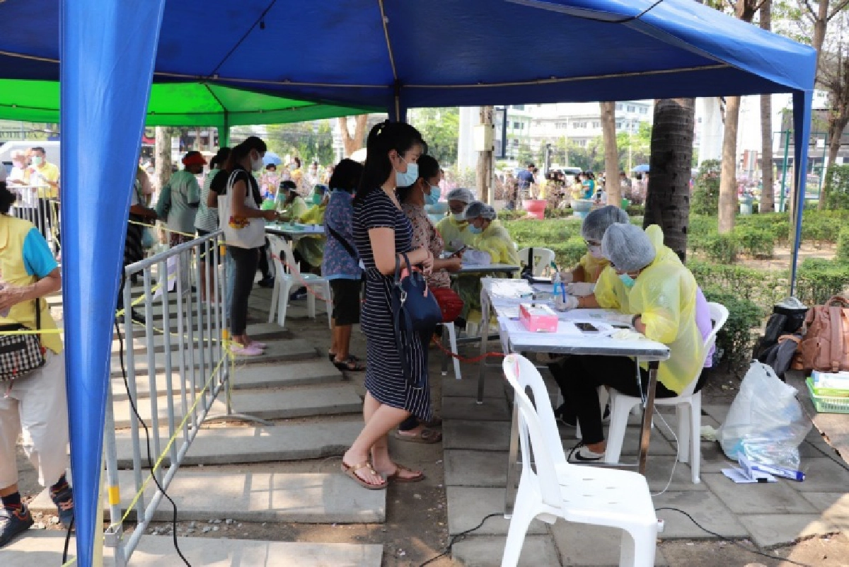 ขยายเวลาตรวจเชิงรุกกลุ่มเสี่ยงในพื้นที่"ตลาดย่านบางแค"ถึง 26 มี.ค.นี้
