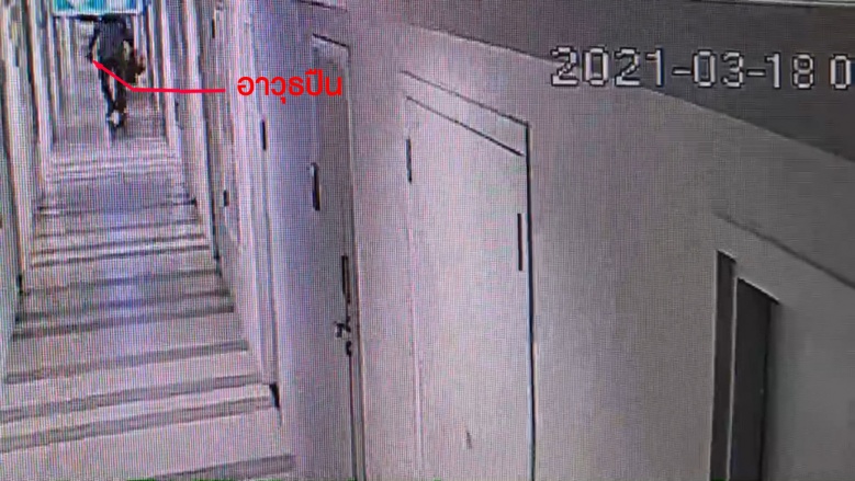 บทเรียน "รักสามเส้า" ยุติรักร้าวด้วยปืน!