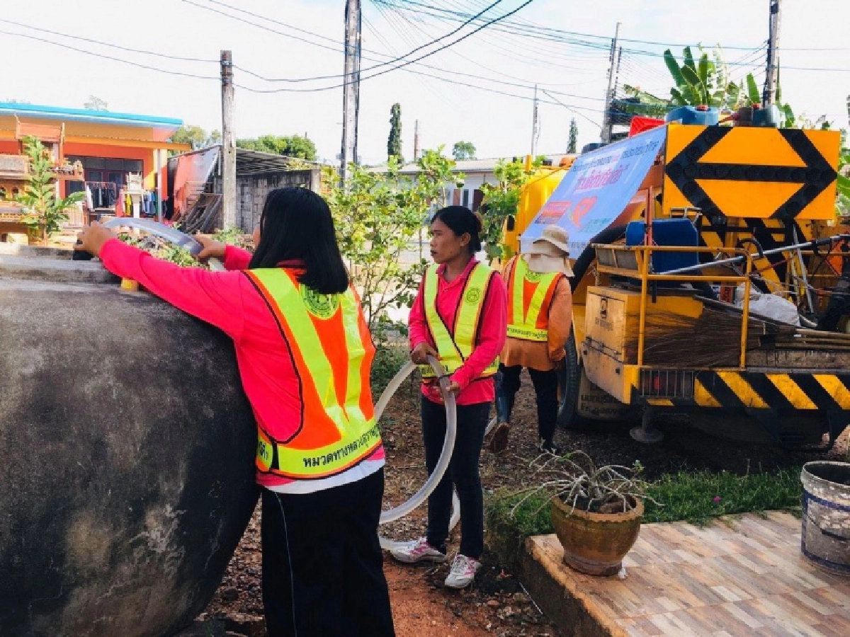 "กปภ." ร่วมมือกรมทางหลวง จัดโครงการ "รวมใจต้านภัยแล้ง" อย่างต่อเนื่อง