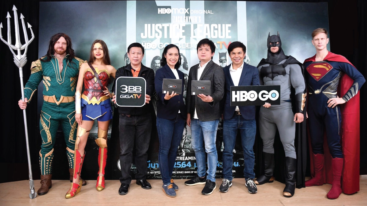 รับชม Zack Snyder's Justice League พร้อมอเมริกา รับชม Zack Snyder's Justice League พร้อมอเมริกา