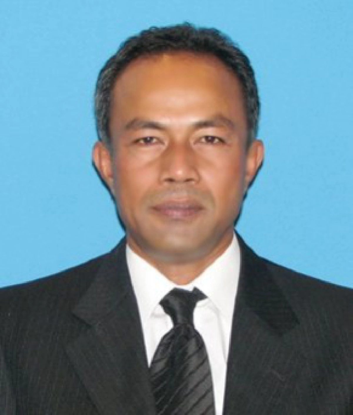  ปรับ ครม.โปรดเกล้า 4 รมต.ใหม่  ตรีนุช เทียนทอง รมว.ศึกษาฯ ชัยวุฒิ ธนาคมานุสรณ์ รมว.ดิจิทัล  สินิตย์ เลิศไกร  รมช.พาณิชย์   วีรศักดิ์ หวังศุภกิจโกศล รมช.คมนาคม 