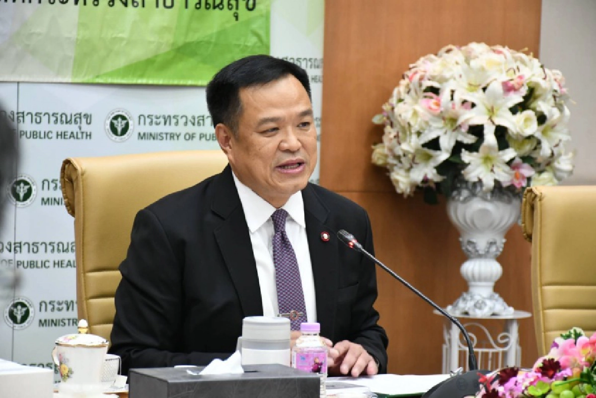 "อนุทิน" ประชุม คกก.ผู้ช่วยรัฐมนตรี ให้ช่วยเป็นกระบอกเสียง วัคซีนโควิด 19 กัญชา-กัญชงถึงประชาชน  