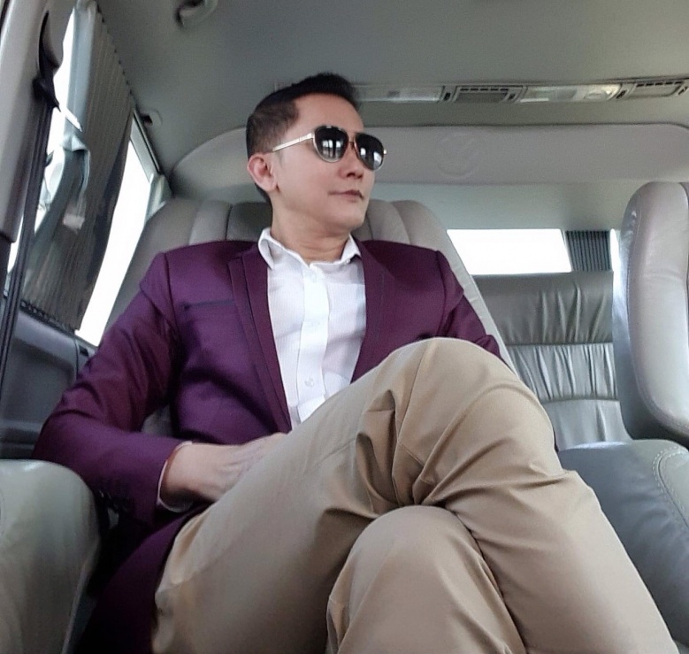 "เอ๋" พักร้อน 2 ขั้วการเมืองสังเวียนโพธาราม