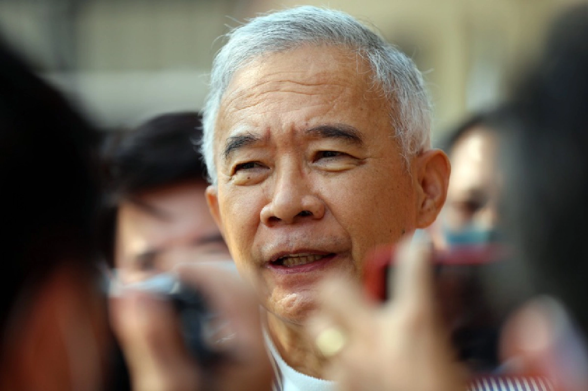  "สุวัจน์" ใช้สิทธิ์เลือกตั้งเทศบาล ที่โคราช  ระบุ ทุกคนมีส่วนสำคัญที่จะเลือกคนดี 