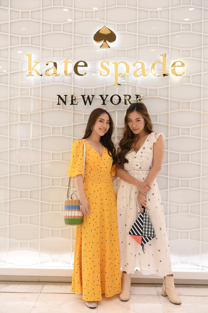 "แพรวา" นำทีมพาสาวๆ สวมลุคสดใสจาก "เคท สเปด นิวยอร์ก" ร่วมงานเปิดตัวคอลเลกชั่น สปริง 2021 กลิ่นอายมนต์เสน่ห์แห่งท้องทะเล