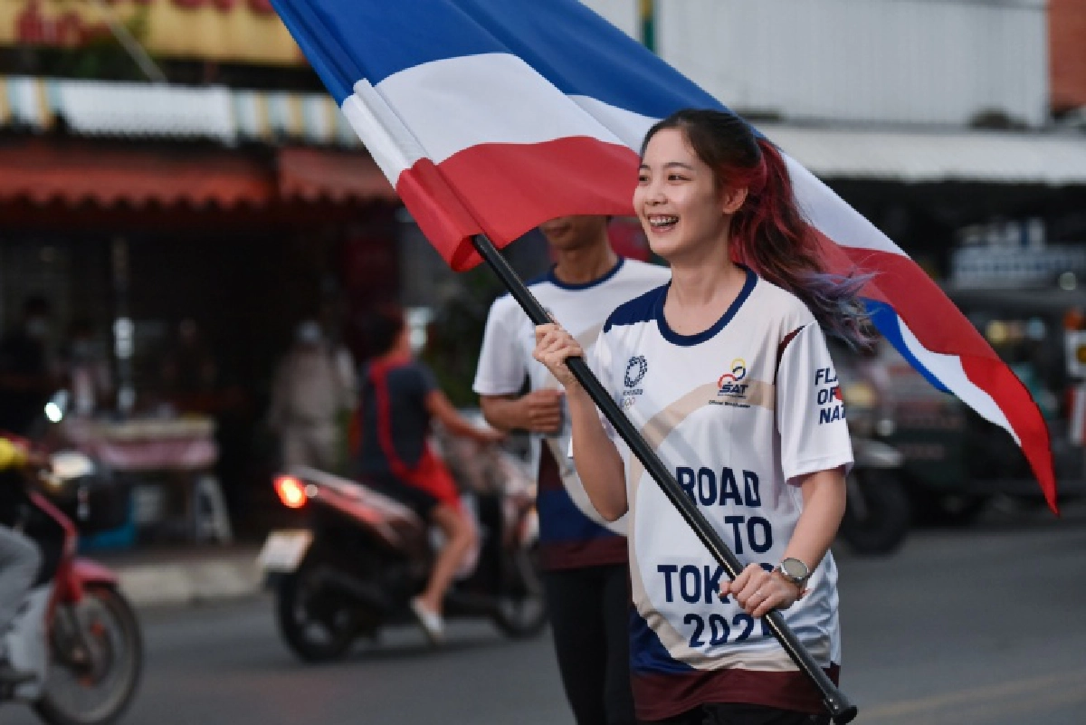  วิ่งธงชาติไทย รวมใจสู่ชัยชนะ วันที่ 2 เส้นทางสมุทรสงครามได้ระยะทาง 79.3 กม