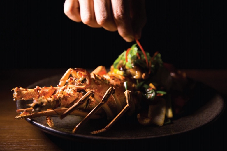 สุดยอดประสบการ์แห่งรสชาติ กับทีมเชฟระดับมิชลิน สตาร์ 