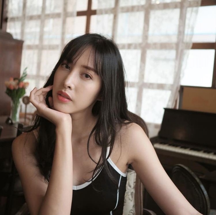 ดาเมจรุนแรง "กิ่ง อารียา" ลงภาพคู่ "เฌอเบลล์" แฟนคลับฟินยกเป็นคู่จิ้นทิพย์