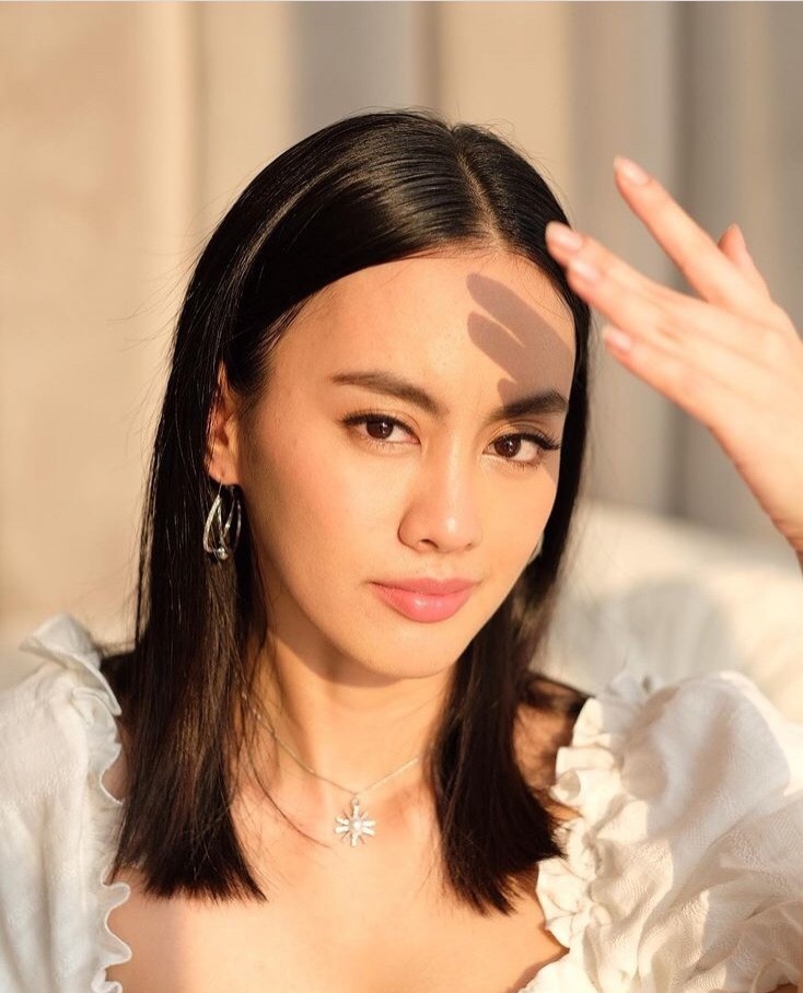 ดาเมจรุนแรง "กิ่ง อารียา" ลงภาพคู่ "เฌอเบลล์" แฟนคลับฟินยกเป็นคู่จิ้นทิพย์