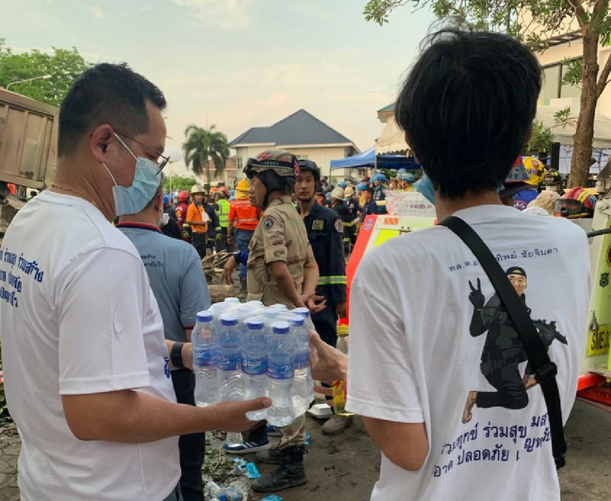 "พล.ต.อ.จักรทิพย์" ส่งทีมงานเข้าช่วยเหลือผู้ประสบภัยจากไฟไหม้จนทำให้ตึกถล่ม