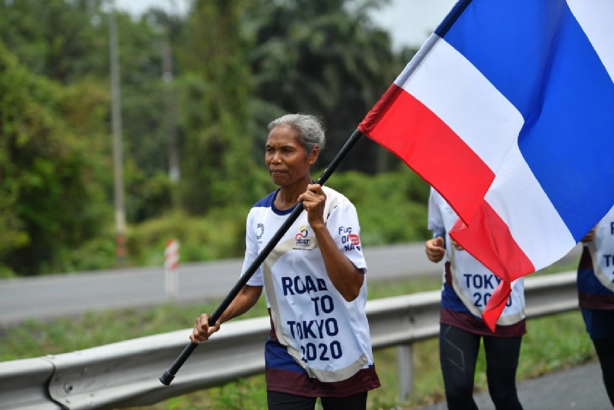 วิ่งธงชาติไทย รวมใจสู่ชัยชนะ  วันที่ 8 ถึงสุราษฎร์ฯ พรุ่งนี้เข้าท่าศาลา 
