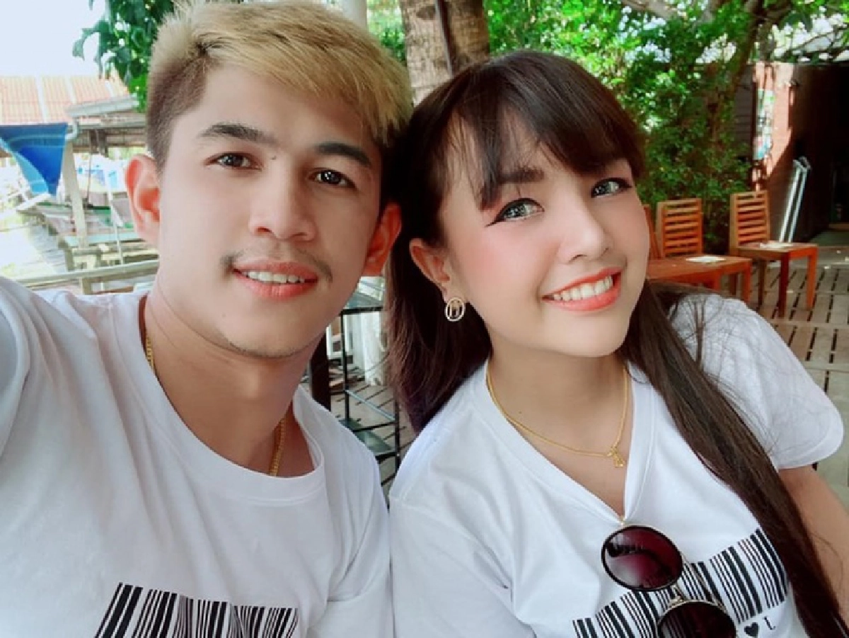 เพจดังแฉ ผู้บ่าววิวาห์ล่ม ซบอกลูกทุ่งสาวอีสาน สายเผือกชี้เป้า สาวคนใหม่ "เนเงิน" 