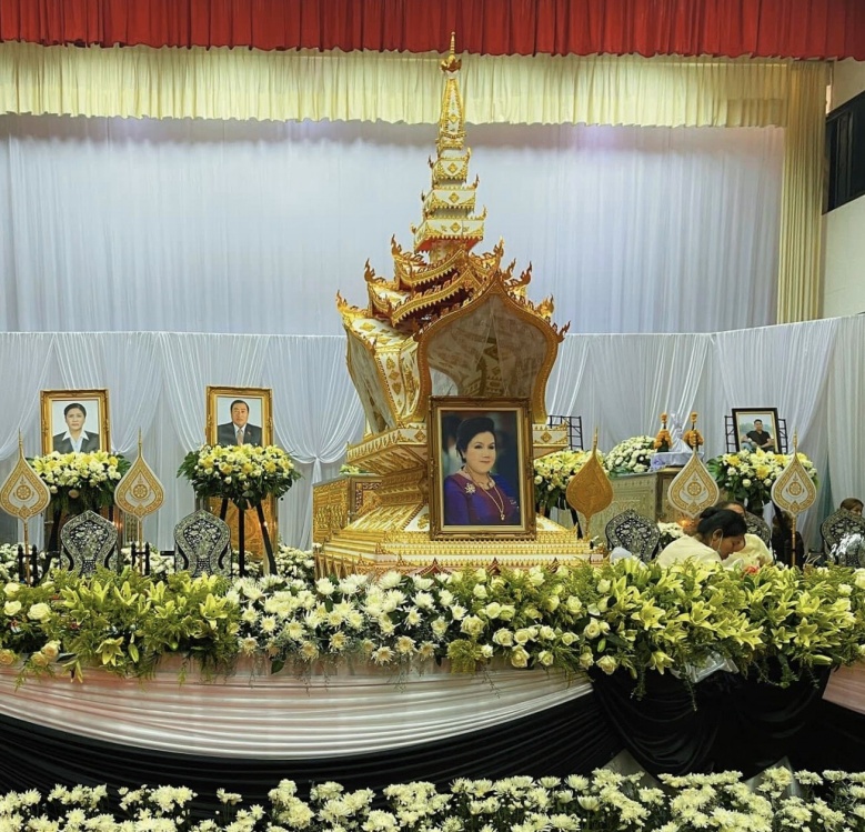 เรือล่มน้ำงึม "อดีตผู้นำลาว" สูญเสียภรรยา-ลูก