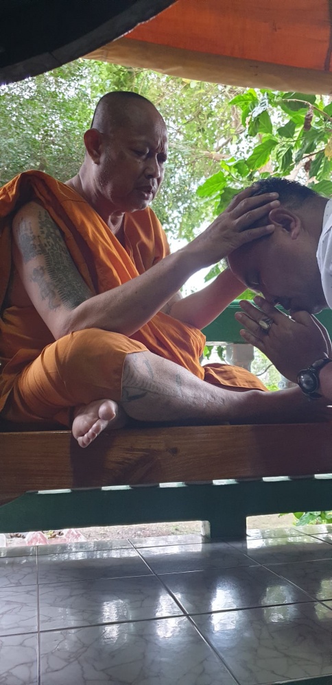 ขอดเกล็ดปลาตะเพียนอาคม สุดยอดเครื่องรางขลังเมตตาค้าขาย หลวงพ่อประเสริฐ วัดแก้ว สุพรรณฯ