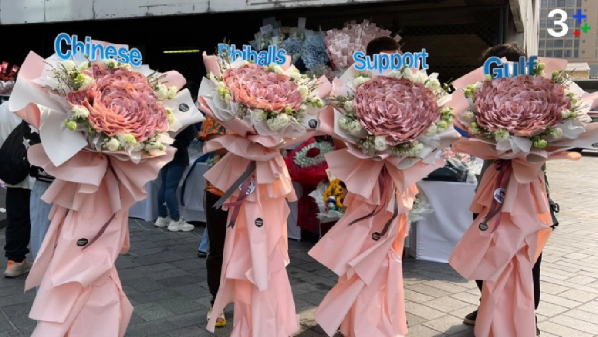 "กลัฟ คณาวุฒิ" สร้างโมเมนต์พิเศษ CH3Plus The Moment: GULF The Next Stage แฟนๆ แห่ส่งของซัปพอร์ตสุดอลังการ