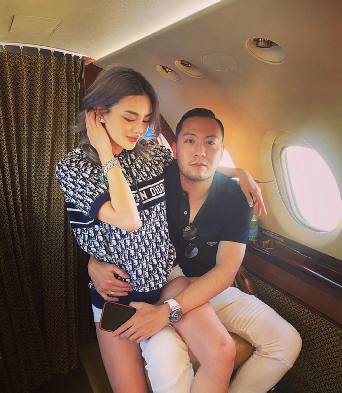  แฟนหนุ่ม "ดิว อริสรา" เซอร์ไพรส์เปย์รถป้ายแดงเป็นของขวัญกักตัวครบ14วัน 